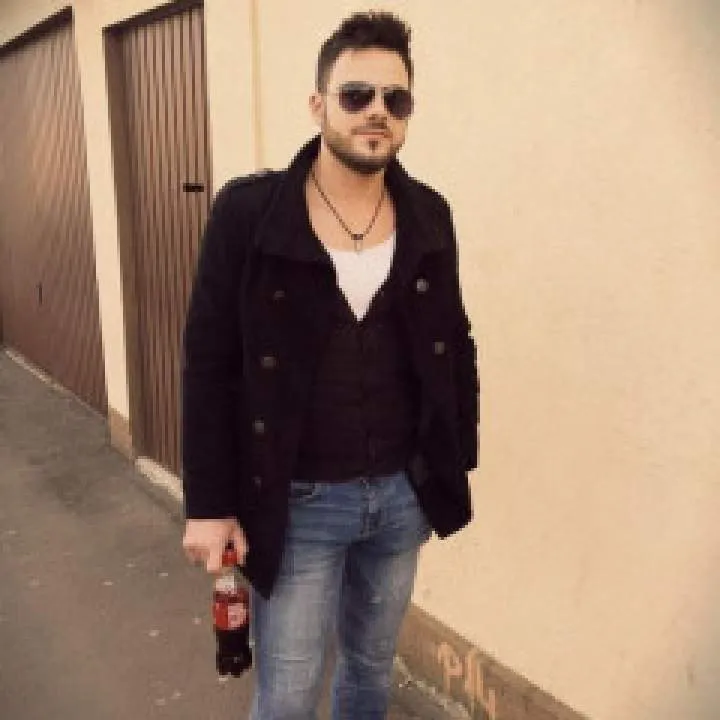 Alex Photo On Jungo Live