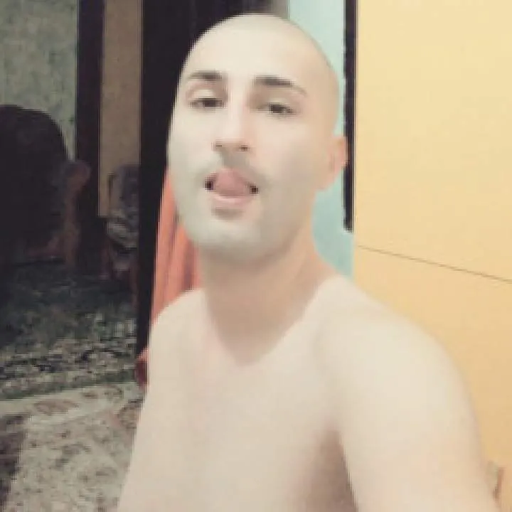 Arta Photo On Jungo Live