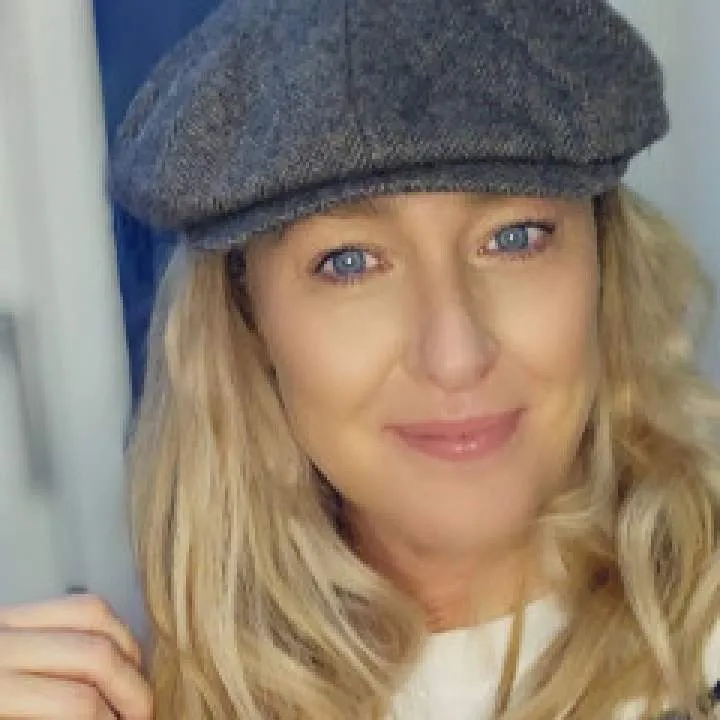 Straplinda Photo On Jungo Live