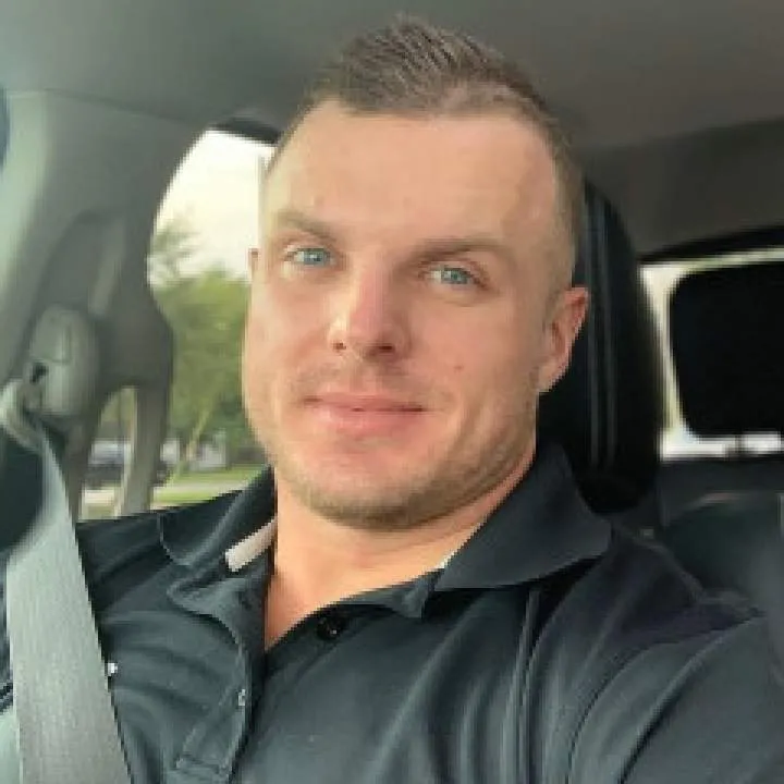 Andrew Photo On Jungo Live