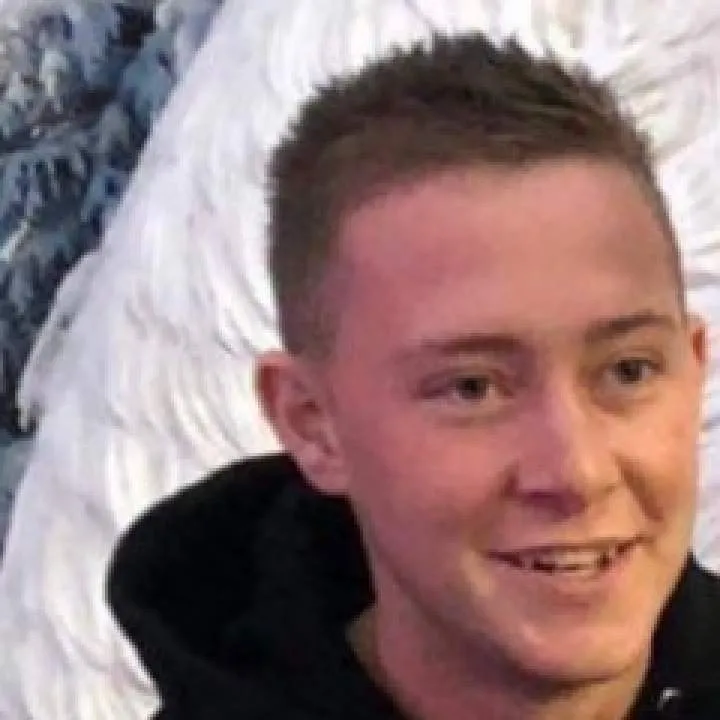 Cons Photo On Jungo Live