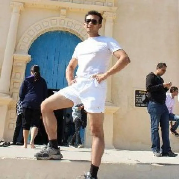 Johnreese.... Photo On Jungo Live