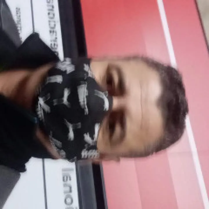 Sandro Photo On Jungo Live