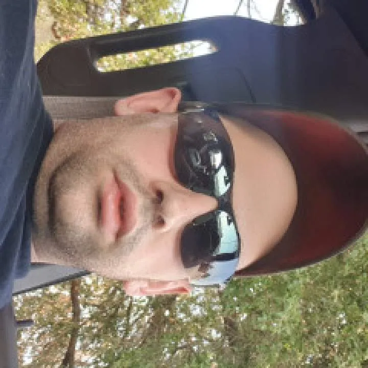 Ben Photo On Jungo Live