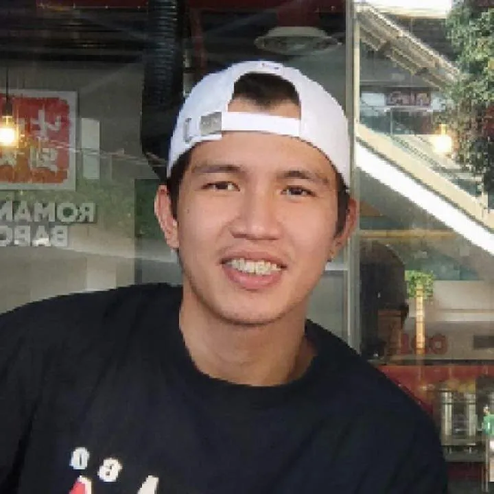 Romantiko Photo On Jungo Live