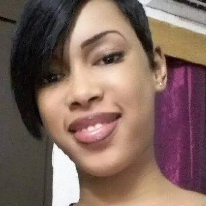 Emanuela Photo On Jungo Live