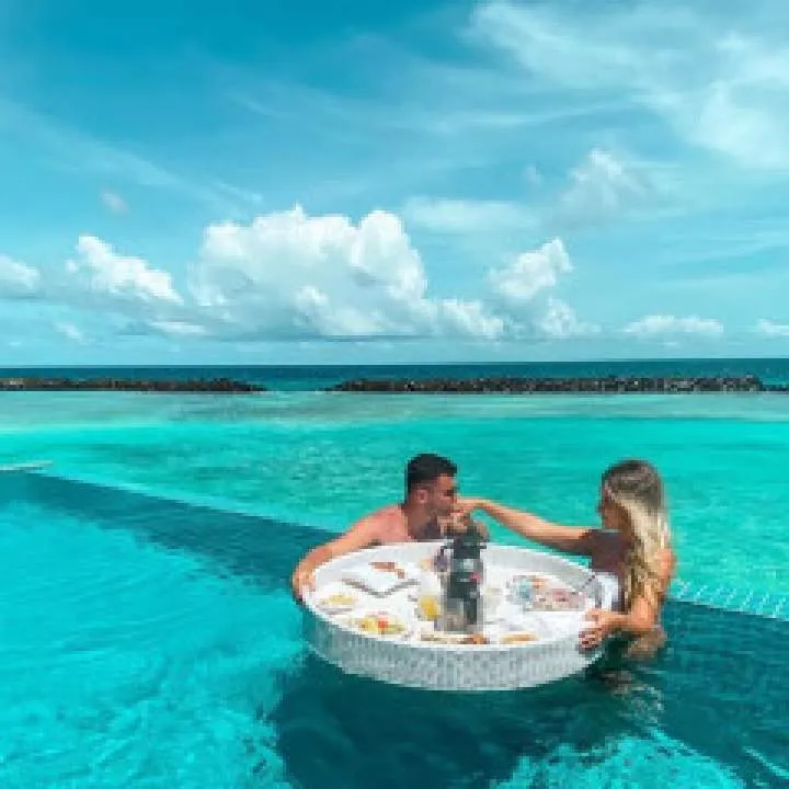 Faiza Photo On Jungo Live