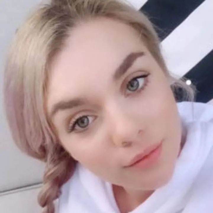 Elizabeth.... Photo On Jungo Live