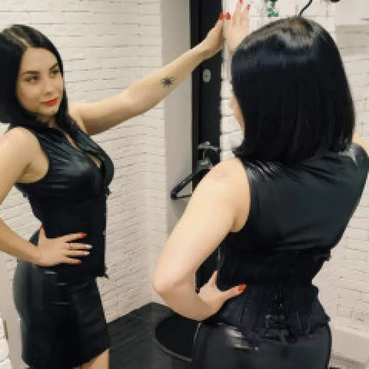 Lilith Brown Photo On Jungo Live