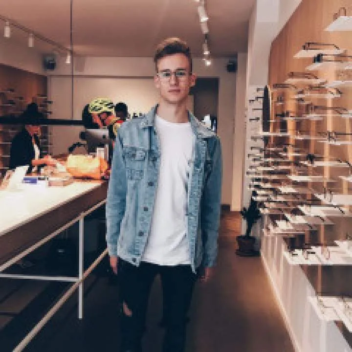 David Photo On Jungo Live