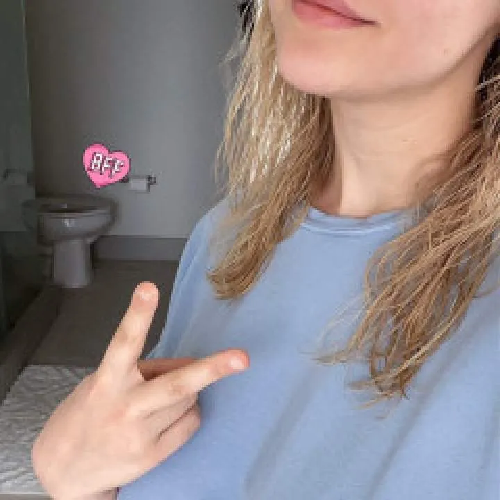 Alexandra........ Photo On Jungo Live