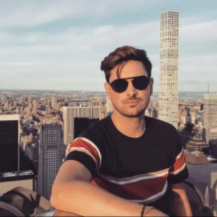 Mick Johnson Photo On Jungo Live