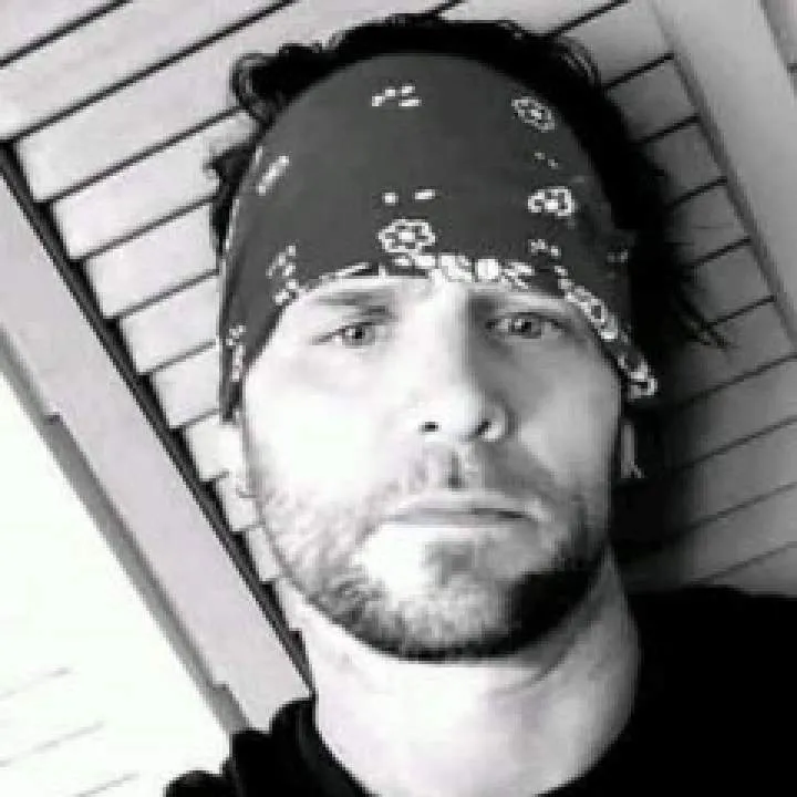 Strutter Photo On Jungo Live