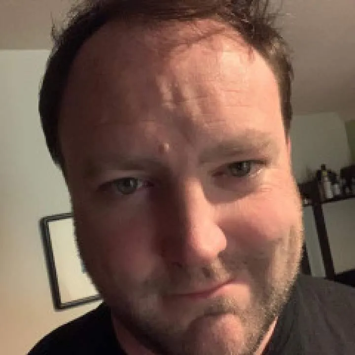 Derek Photo On Jungo Live