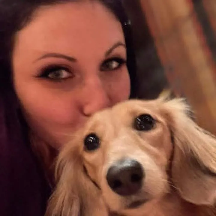 Stephanie Photo On Jungo Live