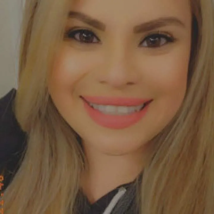 Adri Photo On Jungo Live