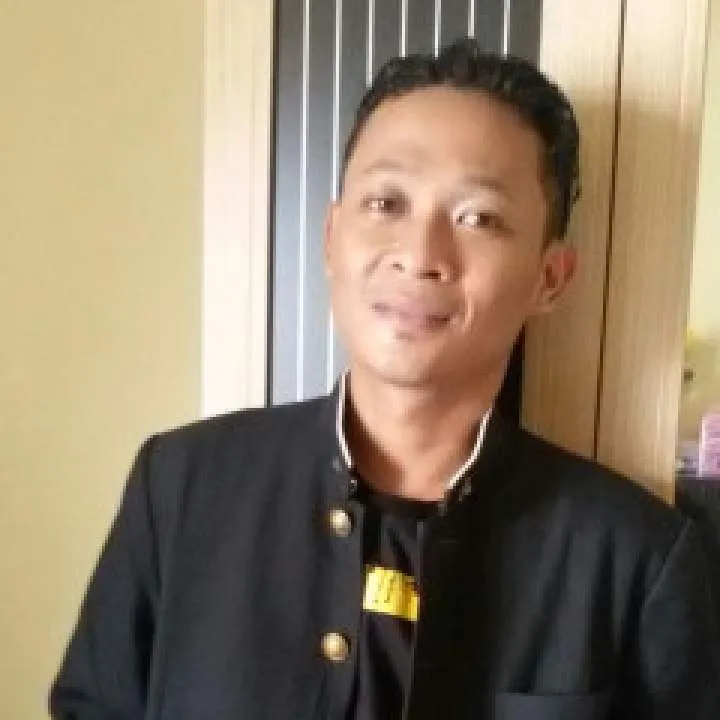 Kris Ofia Photo On Jungo Live