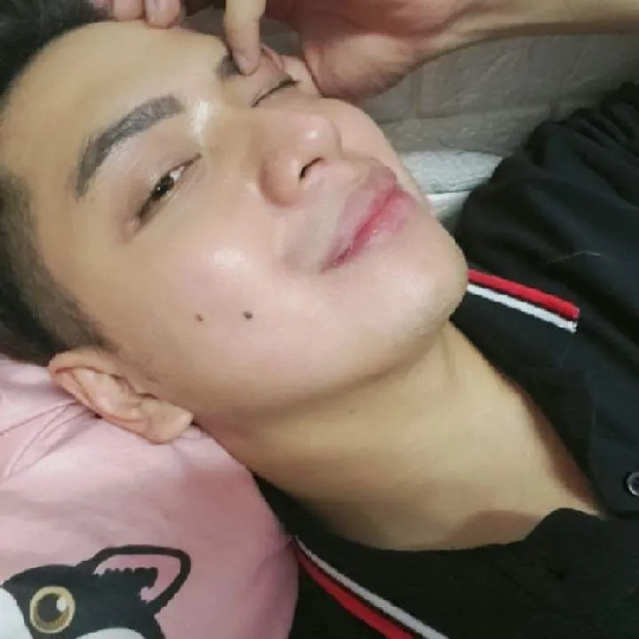 Thirdy Photo On Jungo Live