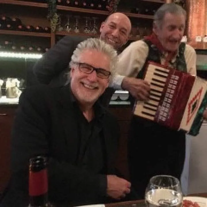 Guest Photo On Jungo Live