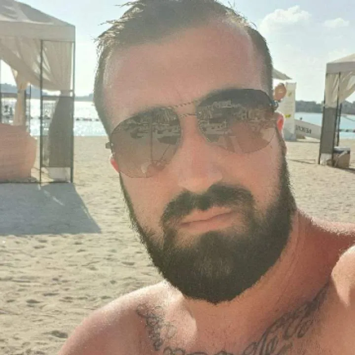 Taulant Photo On Jungo Live