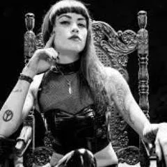 Mistressoaklie ........