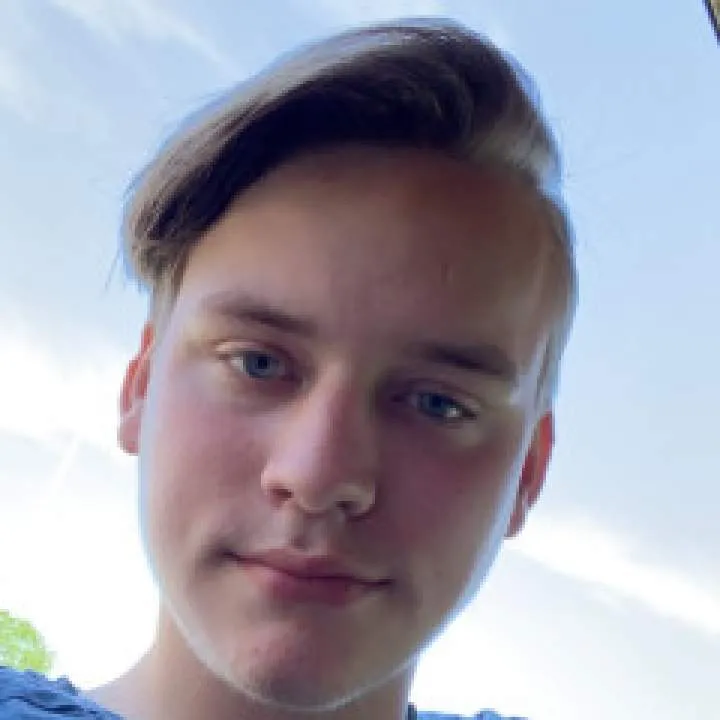 Maarten Photo On Jungo Live