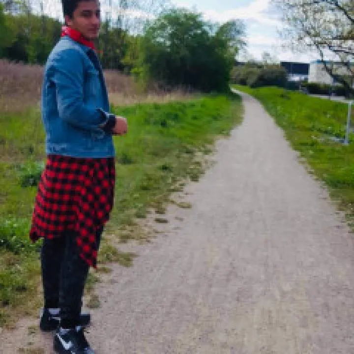 Lukas Photo On Jungo Live