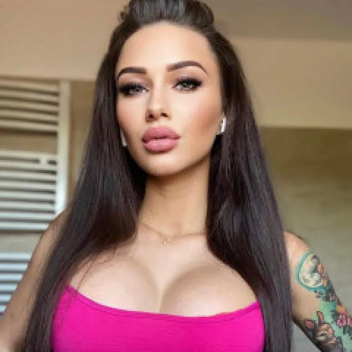 Findomxuk Photo On Jungo Live