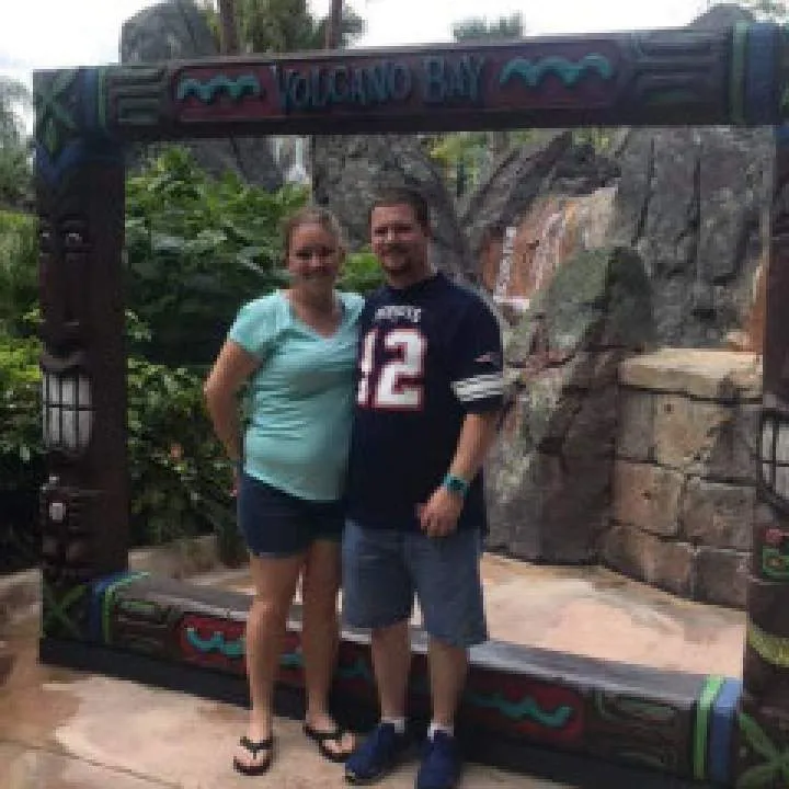 Beach Couple Photo On Jungo Live