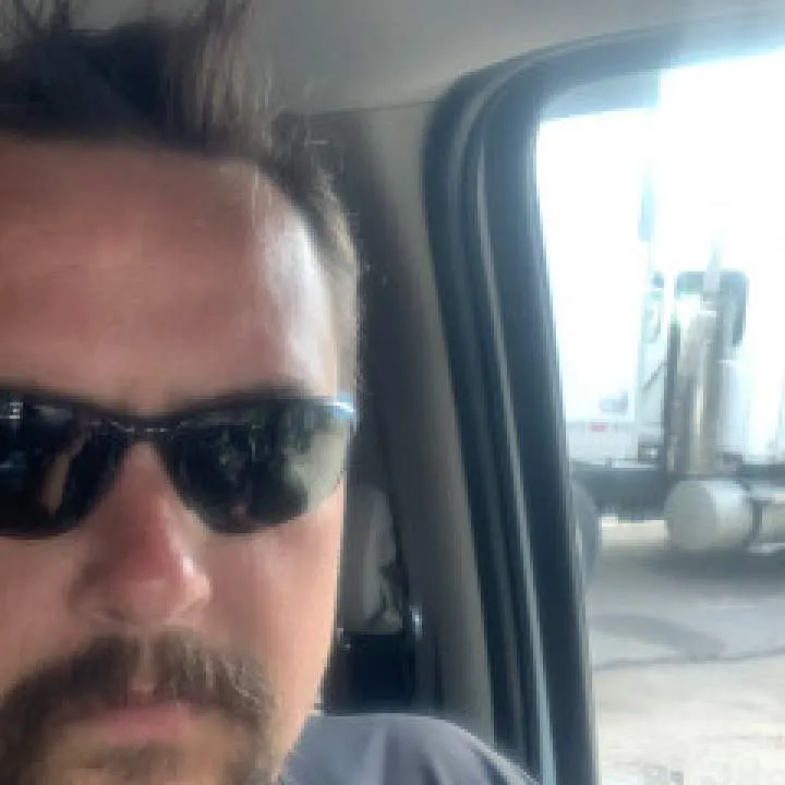 Jonathan Photo On Jungo Live