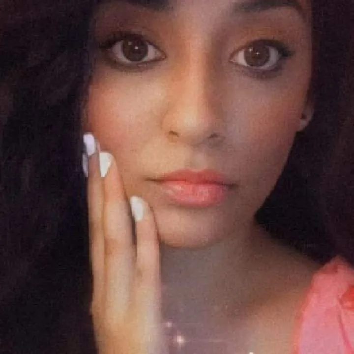 Couplee Photo On Jungo Live