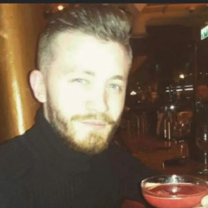 Lee Photo On Jungo Live