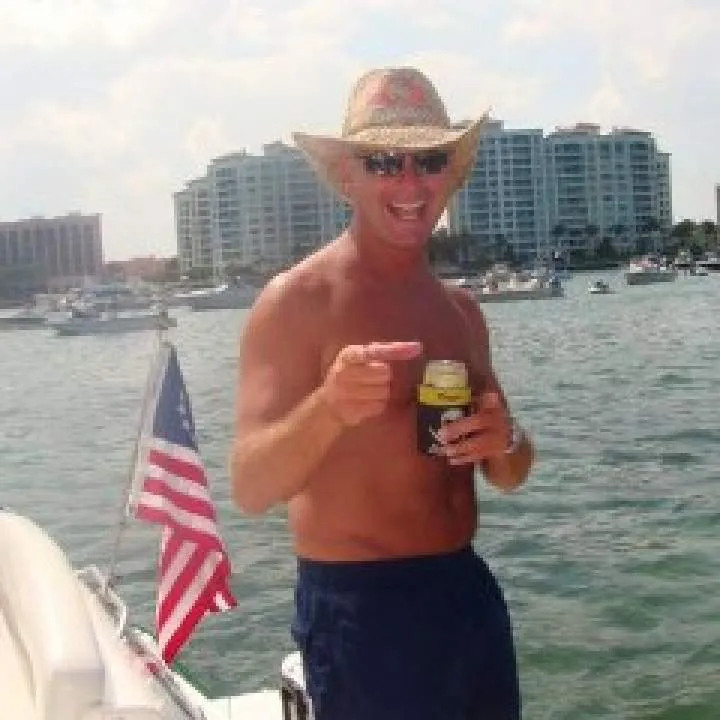 Mike Photo On Jungo Live