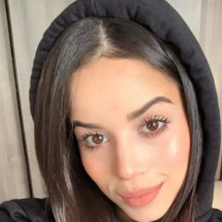 Roseline Photo On Jungo Live