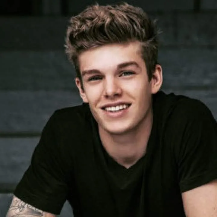 Ahmed Photo On Jungo Live