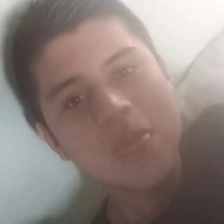 Hombres Photo On Jungo Live