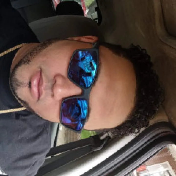 Cris Photo On Jungo Live