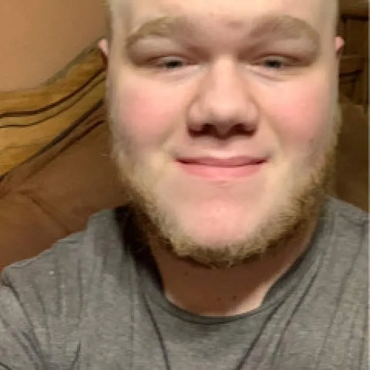 Zach Photo On Jungo Live