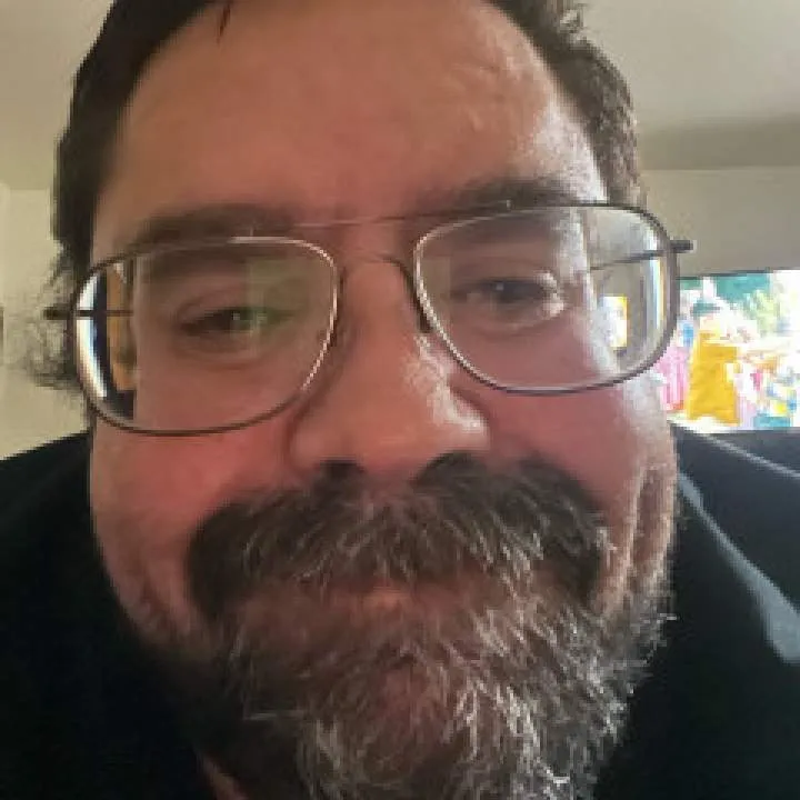 Dan Photo On Jungo Live