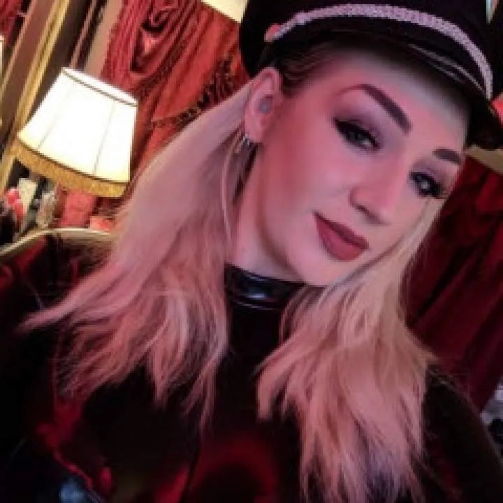 Mistresscruise Photo On Jungo Live