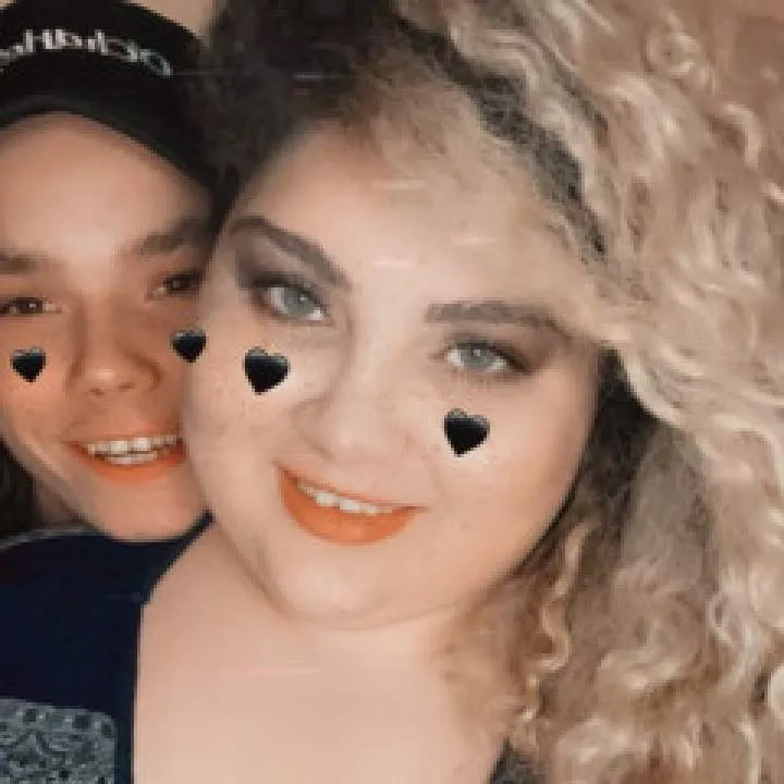 Cuddles........ Photo On Jungo Live