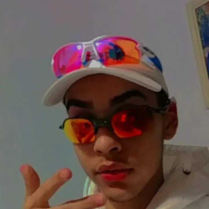 Enzo Souza Photo On Jungo Live