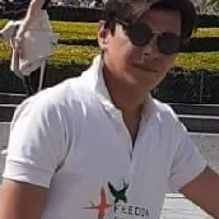 Vicky Photo On Jungo Live