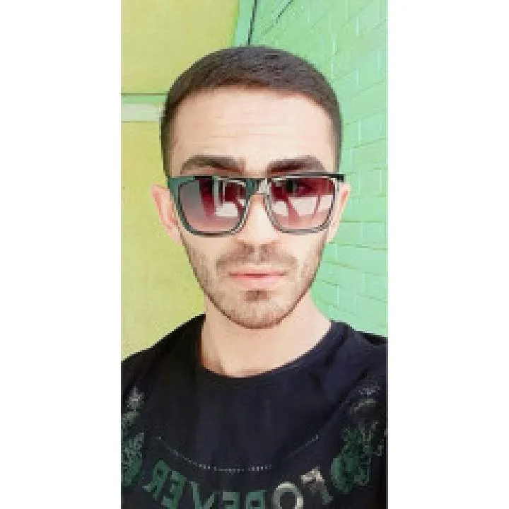 Alexi Photo On Jungo Live