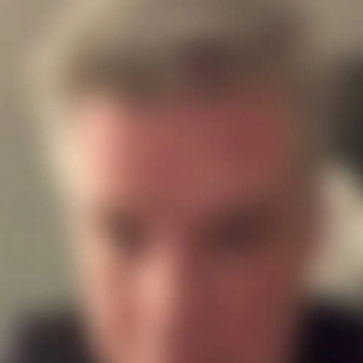 Mustlovegluton Photo On Jungo Live