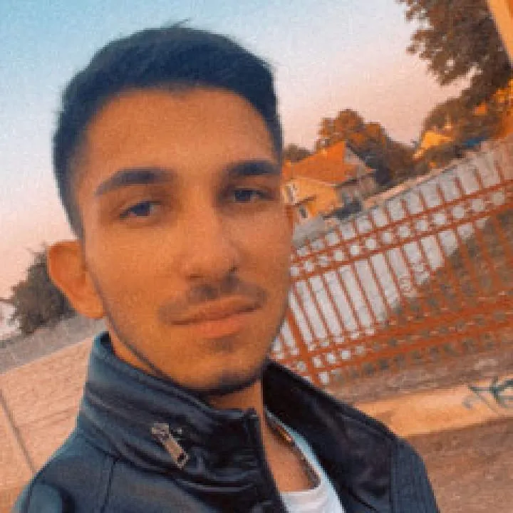 Maki Photo On Jungo Live