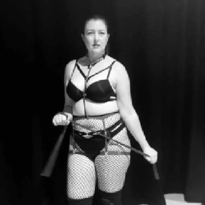 Pollyprosecco Photo On Jungo Live