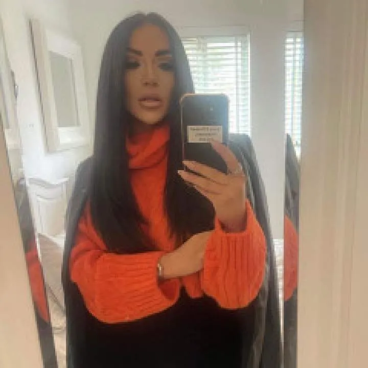 Sophie Hopkins Photo On Jungo Live