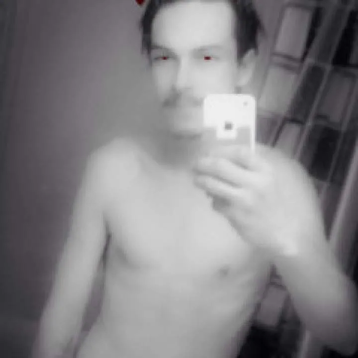 Smileytee Photo On Jungo Live