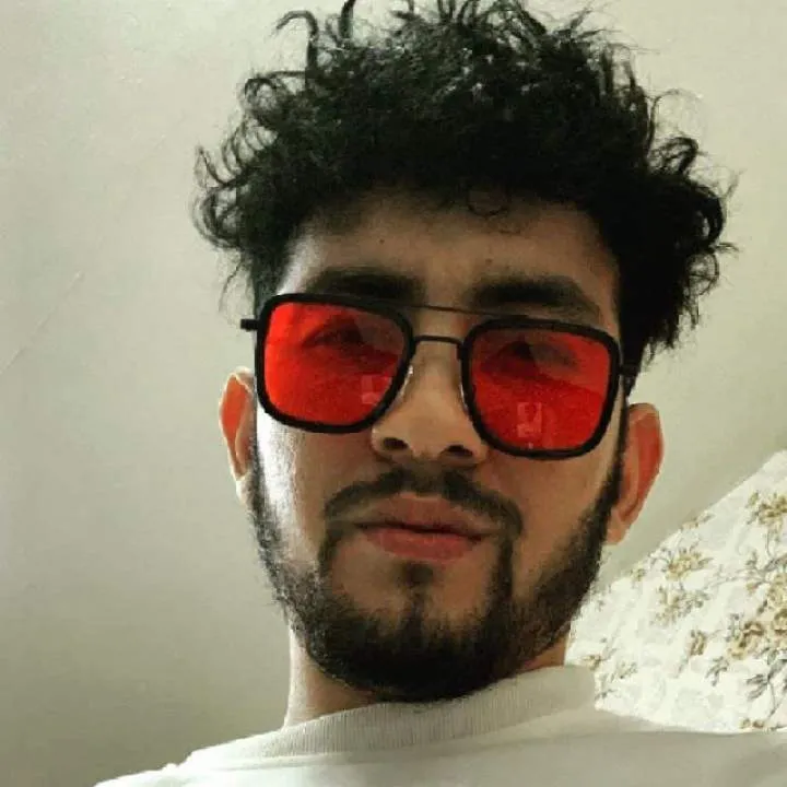 Oybek Photo On Jungo Live